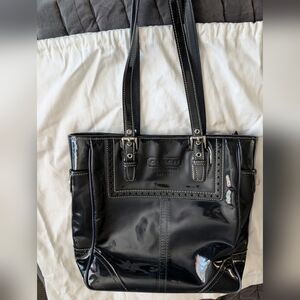 Coach Patent leather Navy Leather Tote
